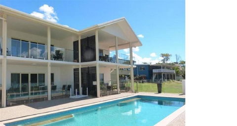 La Riviera - QLD Tourism 6