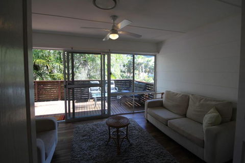 SEAMIST - Queensland Tourism 6