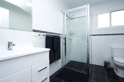 Rosewood Cottage - Queensland Tourism 4
