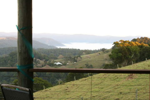 Top Cottage At Maleny - Queensland Tourism 7