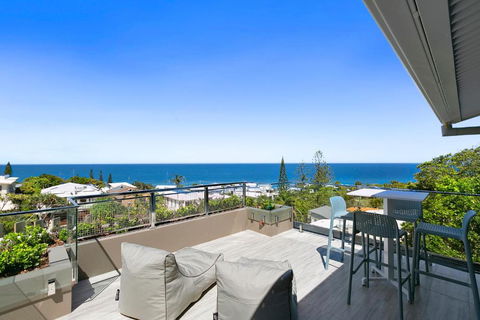 Architectural Masterpiece Sunshine Beach - Queensland Tourism 2