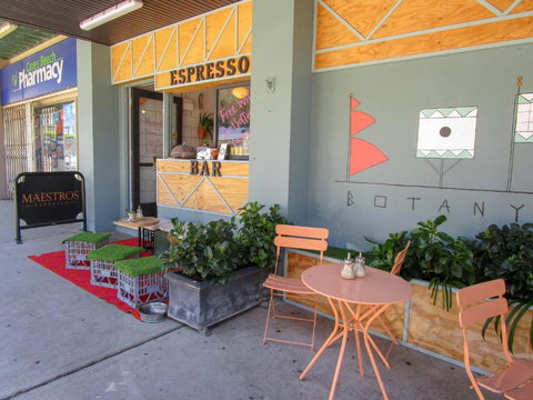 Ripples By The Sea - QLD Tourism 3