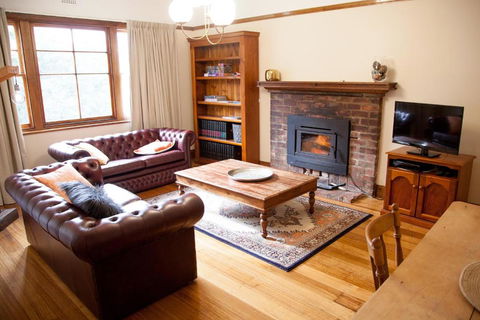 The Pear Cottage - Queensland Tourism 1