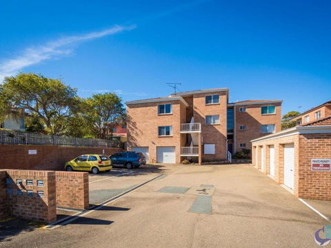 Countess Court Unit Great Ocean Views - QLD Tourism 1