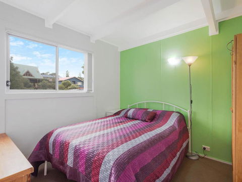 Pet Friendly Beach House At Kianga - QLD Tourism 4
