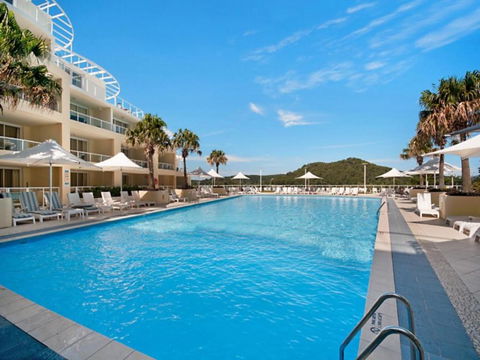 Bella Mare 2 Bedroom Ocean View Terrace Apt - QLD Tourism 1