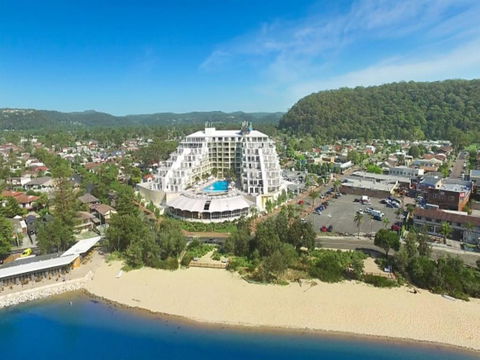 Bella Mare 2 Bedroom Ocean View Terrace Apt - QLD Tourism 2