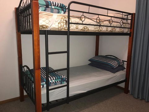 Wintersun Holiday Cottages - Queensland Tourism 2