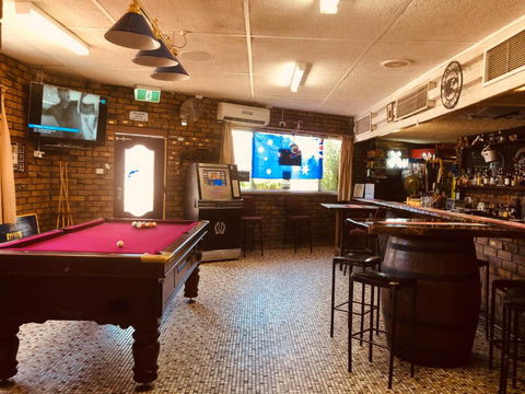 Northampton Motor Hotel - QLD Tourism 6