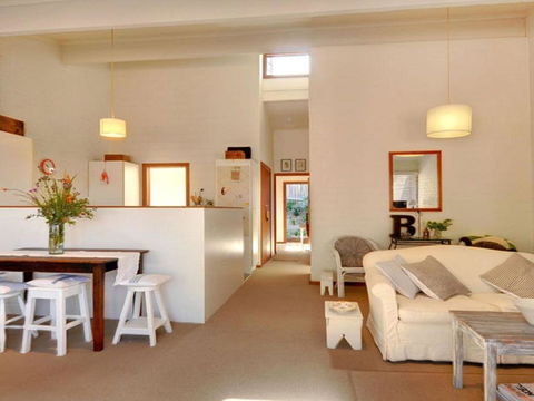 Gibraltar Getaway Cute Comfortable & Close To Town - Queensland Tourism 6
