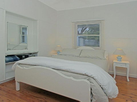 The Marlin A Gem Close To Rock Pools - QLD Tourism 6