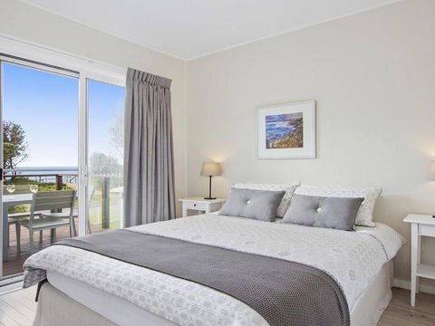 Beachbreak Fall Asleep To The Sound Of The Ocean - QLD Tourism 2