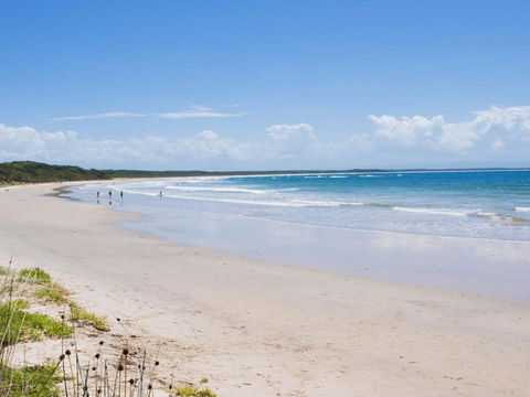 Urchins Funky Comfort & Style - QLD Tourism 1