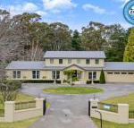 Camelot superbly proportioned  ideally located - Queensland Tourism