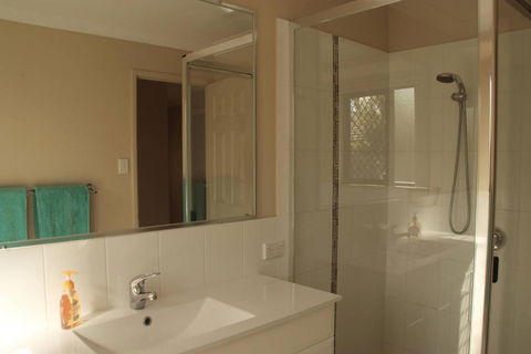 Banksia & Acacia Apartments - QLD Tourism 2