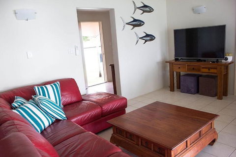 Beach Haven - Queensland Tourism 4