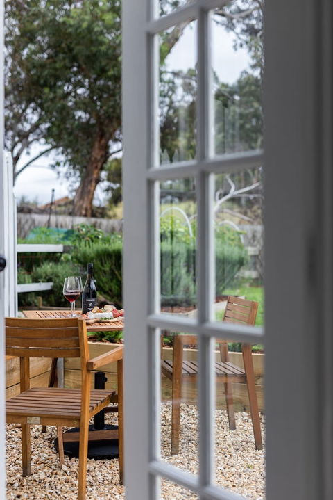 A Cottage In Richmond - Queensland Tourism 6