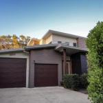 17 Naiad Court Modern Open Plan Family Home With Covered Outdoor Area & Double Lock Up Garage - Queensland Tourism 0