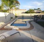 62 Tingira Close Modern lowset home with swimming pool outdoor area ample parking. Pet friendly - Queensland Tourism