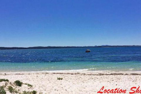 Aislinn 3 / 273 Corrie Parade Air Con Water Views BBQ - Queensland Tourism 4