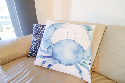 Coastal Horizons Beach House - QLD Tourism 2