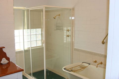 Marananga Cottages - Queensland Tourism 6