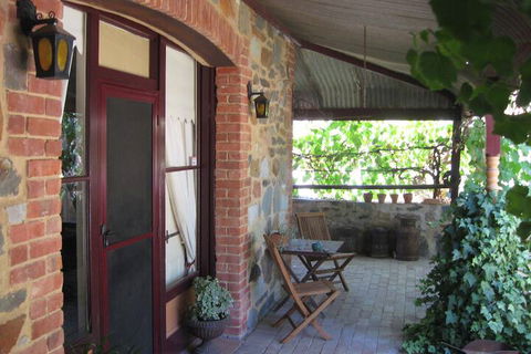 Marananga Cottages - Queensland Tourism 1