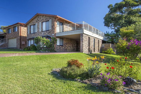 Kelton Beach Haven - QLD Tourism 5