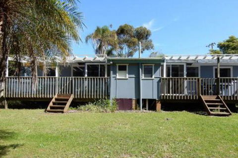 1 / 9 Donlan Rd Donlans Delight - QLD Tourism 7