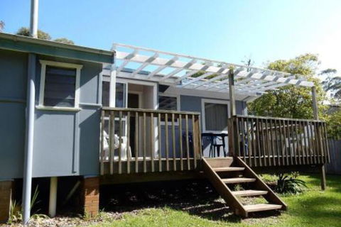 1 / 9 Donlan Rd Donlans Delight - QLD Tourism 0