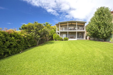 11 Riley St. Stylishly Modern - QLD Tourism 5