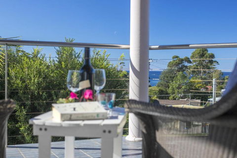 58 Seaview St. Summer Days - QLD Tourism 6