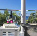58 Seaview St. Summer Days - QLD Tourism