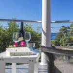 58 Seaview St. Summer Days - QLD Tourism 0