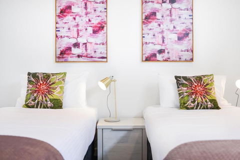 BOUTIQUE STAYS Murrumbeena Place 2 - Queensland Tourism 5
