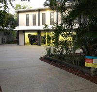 25 Naiad Court Rainbow Shores The Ultimate Beachside Executive Property Air conditioned - Queensland Tourism