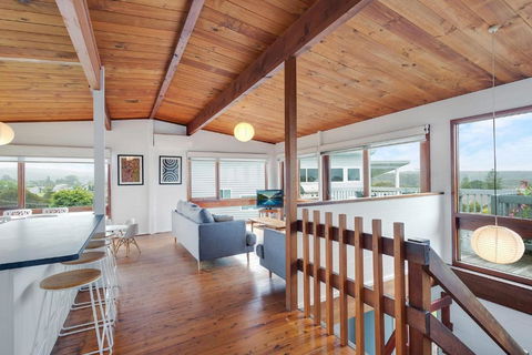 17 Dulling Street Beach House - QLD Tourism 2