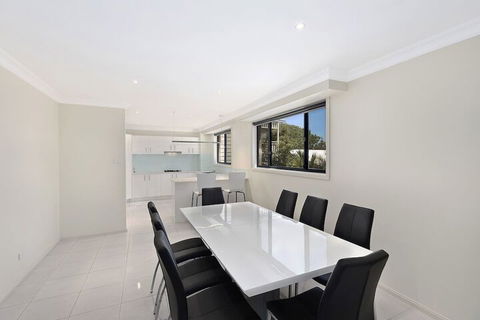 North Entrance Beach House - QLD Tourism 5