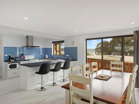 Forsters Bay Haven - QLD Tourism 1