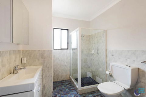 Pacific Pines Unit 6 - QLD Tourism 3