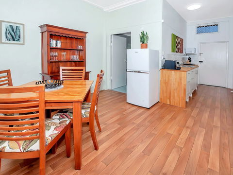 Easy Going Holiday Unit On McKenzie MK5 - QLD Tourism 1