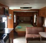 luxury caravan - Queensland Tourism