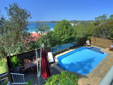 BEDARRA MOLLYMOOK BEACH - QLD Tourism 3