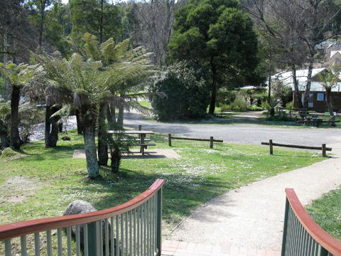 RiverCottage Selfcontained - QLD Tourism 1