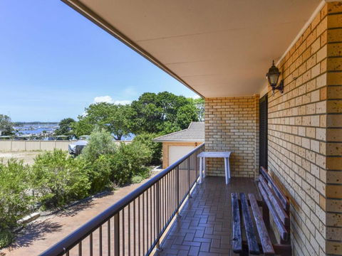 Bayside Beauty - QLD Tourism 2