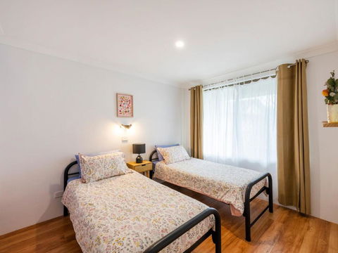 Iluka Villa 7 - QLD Tourism 1