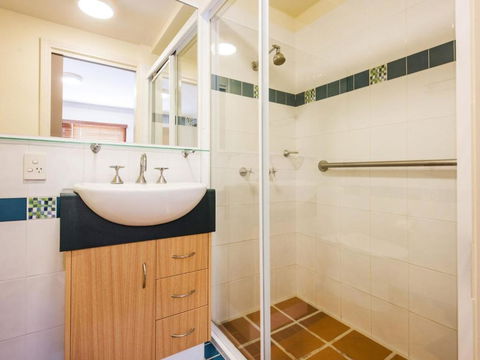 Riverview Apartments 1.3 - QLD Tourism 4