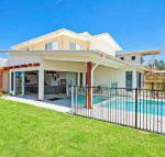 Casuarina at Corporate Boardies