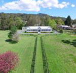 Rivermist Luxury 6 bedrooms  6 bathrooms - Queensland Tourism