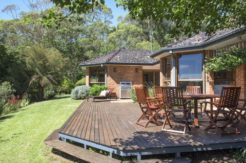 Taliesin Beautiful 4 Bedroom Home With Amazing Views! - Queensland Tourism 1